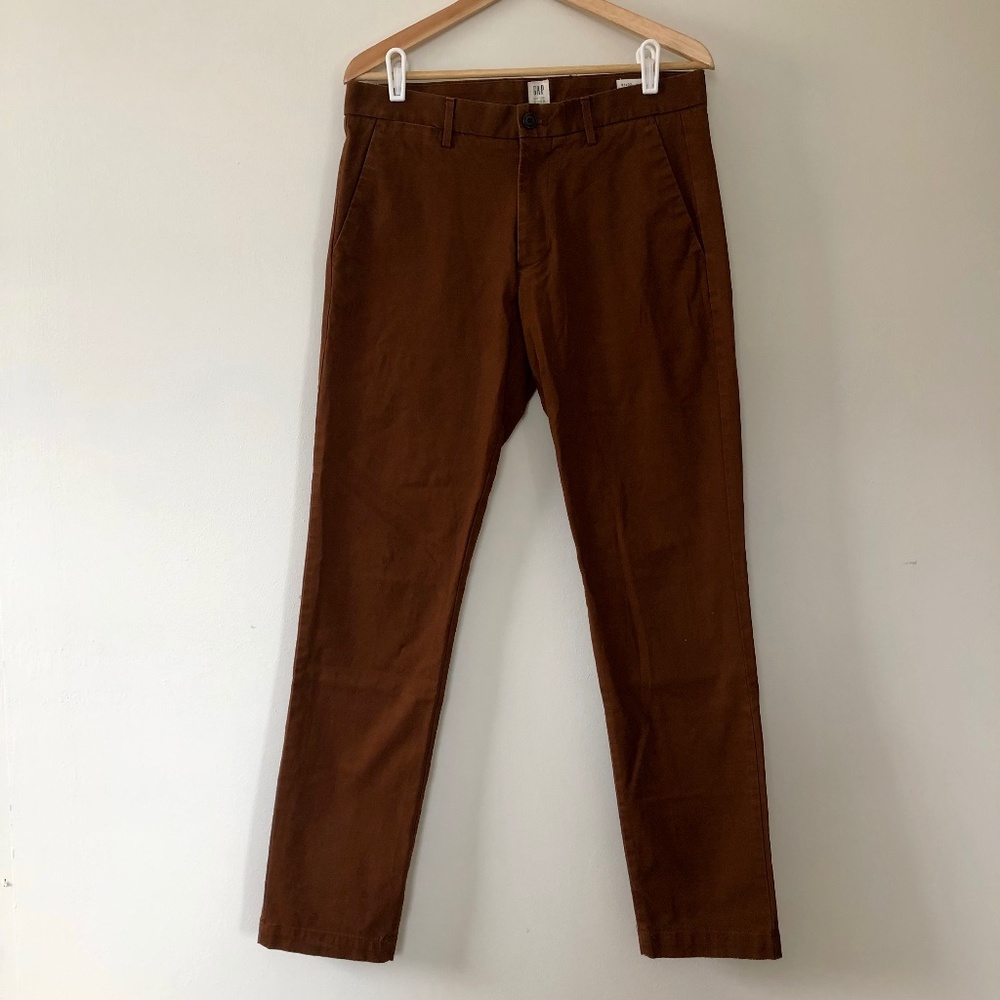 GAP Slim Fit Straight Leg Pants